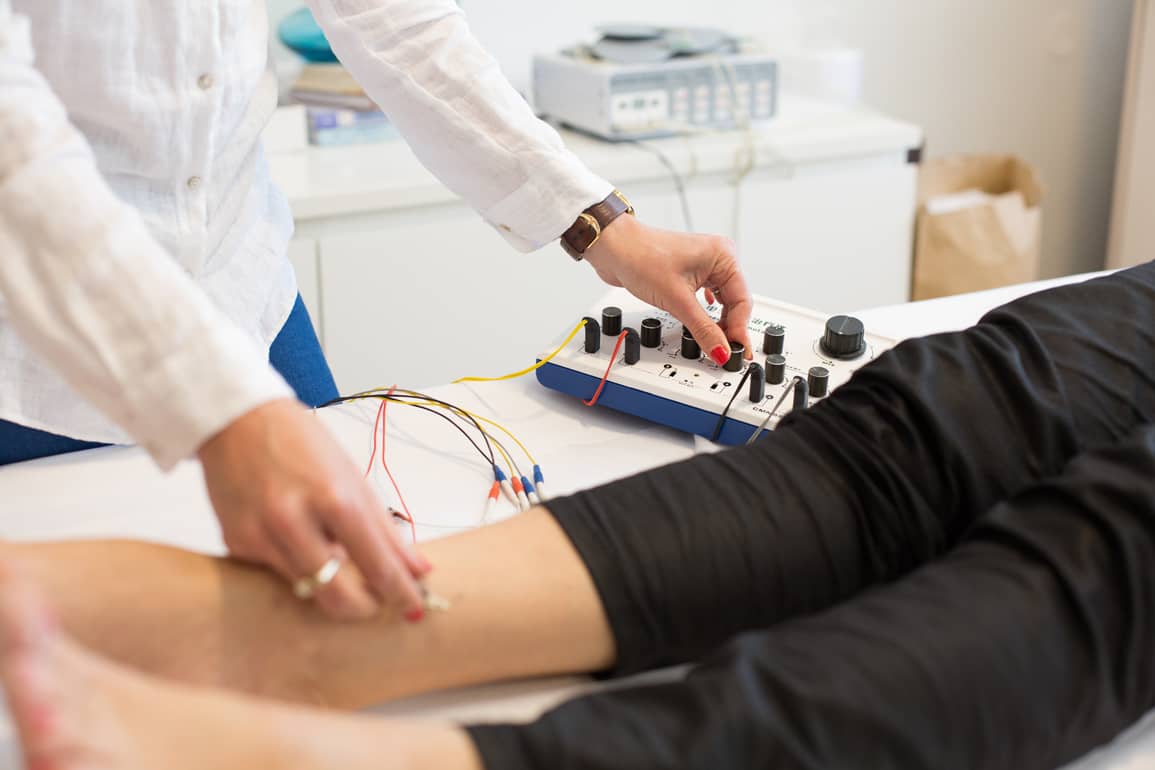 עדי אספינו - דיקור סיני להרזיה, תופעות גיל המעבר ואורח חיים בריא