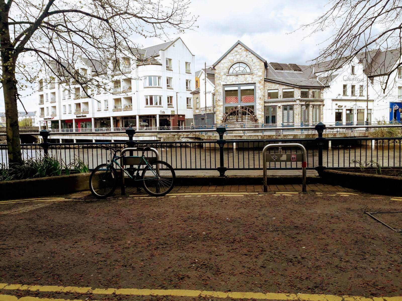 איך זה שתמיד בנסיעות לחו"ל את דווקא יורדת במשקל?