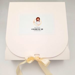 מארז קוסמטי | הסוד הסיני לעור מתוח וחלק – cosmetic qi